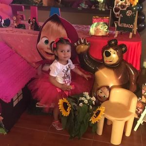 Meet your Posher, Vanessa